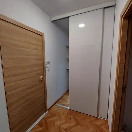 Apartment L&c локация и комфорт Sofia