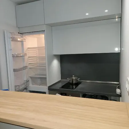 L&c локация и комфорт Apartment