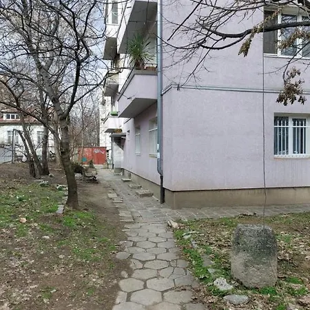 Apartment L&c локация и комфорт Sofia