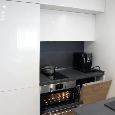 Apartment L&c локация и комфорт *