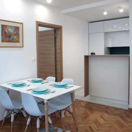 L&c локация и комфорт Apartment Sofia